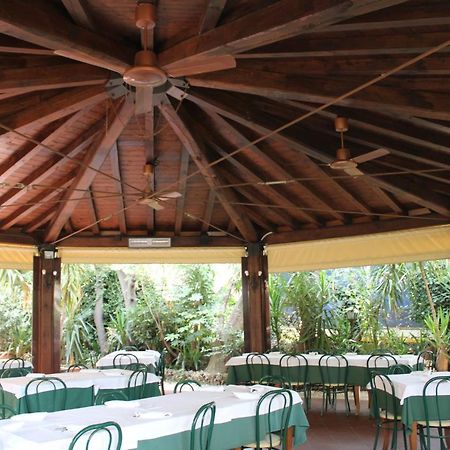 Hotel La Locanda Del Borgo Rome Exterior photo